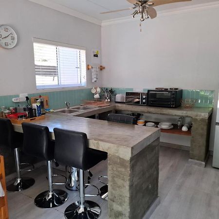 Emmaus Apartment Μπλουμφοντέιν Εξωτερικό φωτογραφία