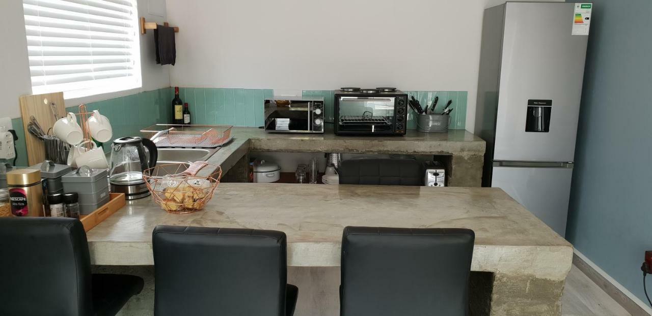 Emmaus Apartment Μπλουμφοντέιν Εξωτερικό φωτογραφία